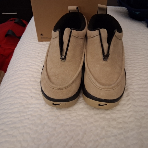 Nike ACG IZY Khaki Size 11 - Picture 10 of 11